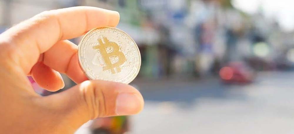 بیت‌کوین قانونی